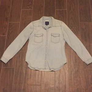 AEO Chambray Long Sleeve